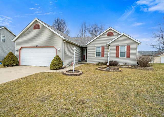 Property at 3331 Glenn Oak Dr, South Bend, IN 46628, 3 beds, 2 baths