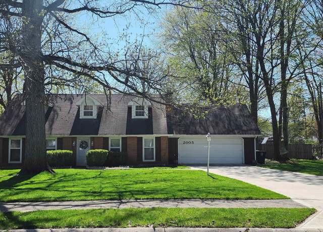 Property at 2005 Forest Valley Dr, Fort Wayne, IN 46815, 4 beds, 2 baths