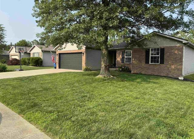 Property at 12847 Rolling Meadows Dr, Evansville, IN 47725, 3 beds, 2 baths