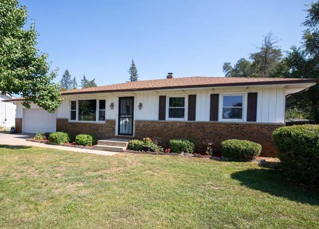Property at 57616 County Road 13 Rd, Elkhart, IN 46516, 4 beds, 2.5 baths