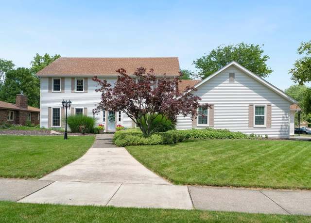 Property at 1827 Ransom Dr, Fort Wayne, IN 46845, 4 beds, 3 baths