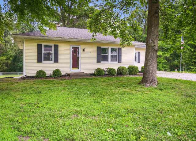 Property at 931 Barberry Ln, Evansville, IN 47710, 2 beds, 2 baths