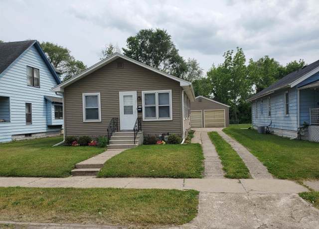 Property at 1005 E 4th St, Mishawaka, IN 46544, 2 beds, 1 bath