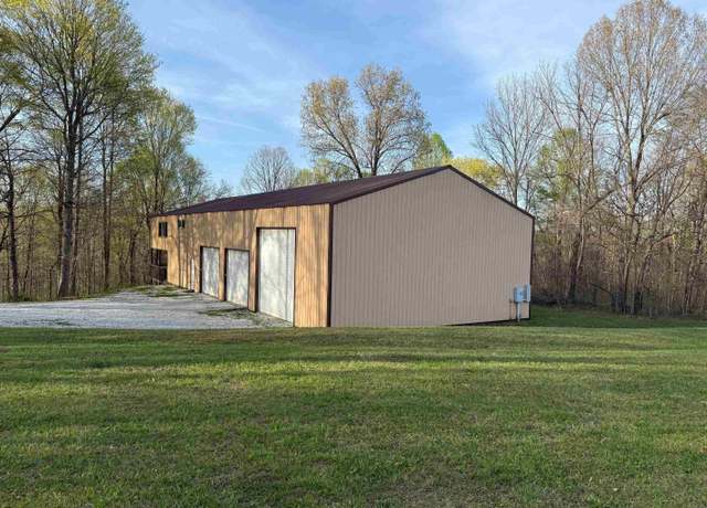 Property at 8693 E Willow Rd Rd, Bloomfield, IN 47424, 2 beds, 1.5 baths