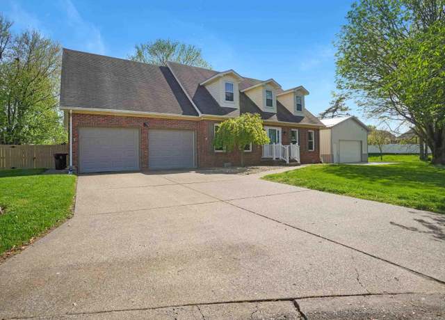 Property at 8755 Hanover Dr, Newburgh, IN 47630, 4 beds, 2.5 baths