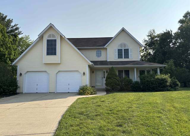 Property at 1222 S Donington Ct, Bloomington, IN 47401, 3 beds, 2.5 baths