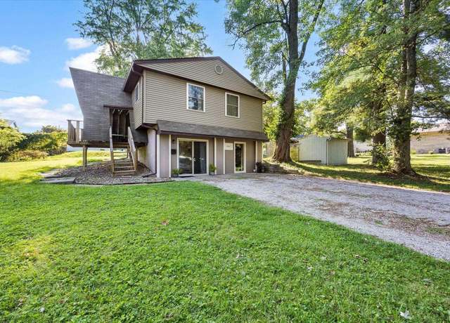Property at 1305 S Park Ave, Bloomington, IN 47401, 3 beds, 2 baths