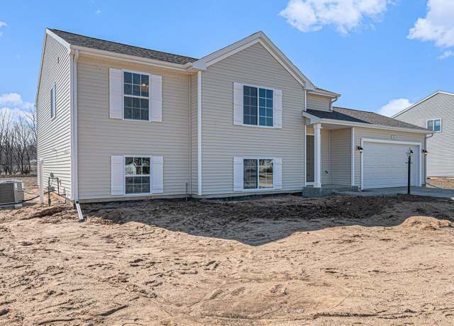 Property at 1295 Mitchell Dr, Rochester, IN 46975, 4 beds, 2 baths