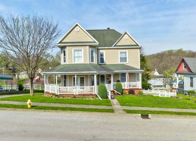 Property at 577 S Summit St, French Lick, IN 47432, 4 beds, 3 baths