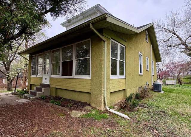 Property at 1951 Indian Mounds Blvd, Evansville, IN 47715, 2 beds, 2 baths