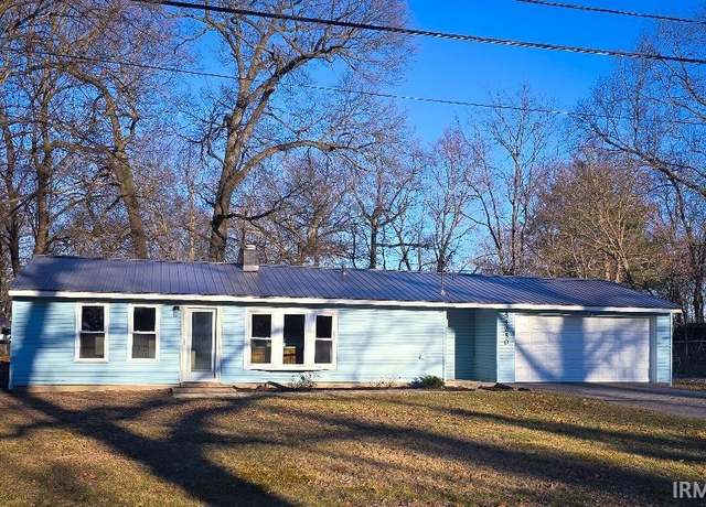 Property at 54250 Northwood Dr, Elkhart, IN 46514, 3 beds, 1 bath