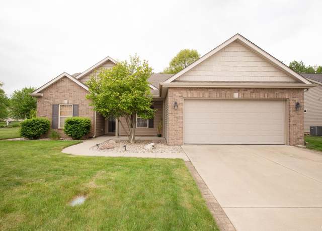 Property at 2512 Yeoman Ln, West Lafayette, IN 47906, 3 beds, 2 baths