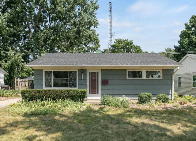 Property at 1316 Helmen Dr, South Bend, IN 46615, 3 beds, 1 bath