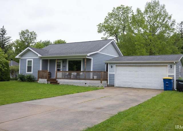 Property at 509 N Mckenzie St, Muncie, IN 47304, 3 beds, 1 bath
