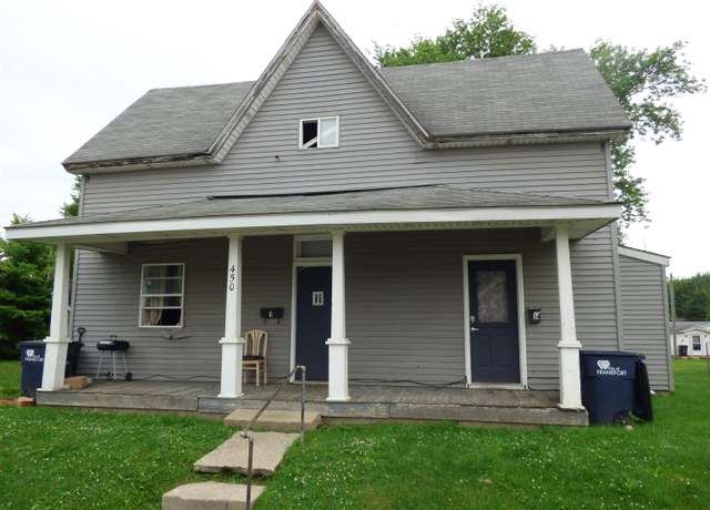 Property at 450 Sims St, Frankfort, IN 46041, 4 beds, 2 baths