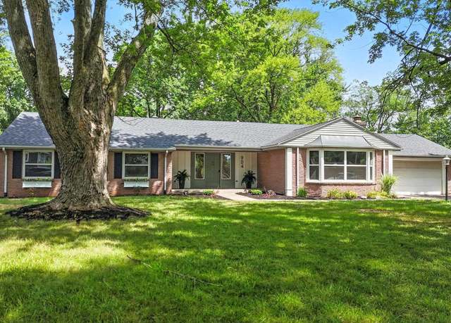 Property at 904 Pelham Dr, Fort Wayne, IN 46825, 3 beds, 2 baths