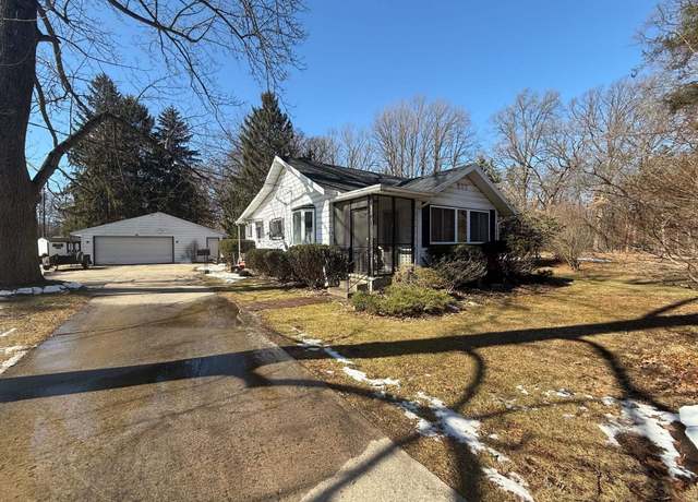 Property at 51765 Portage Rd, South Bend, IN 46628, 2 beds, 1 bath