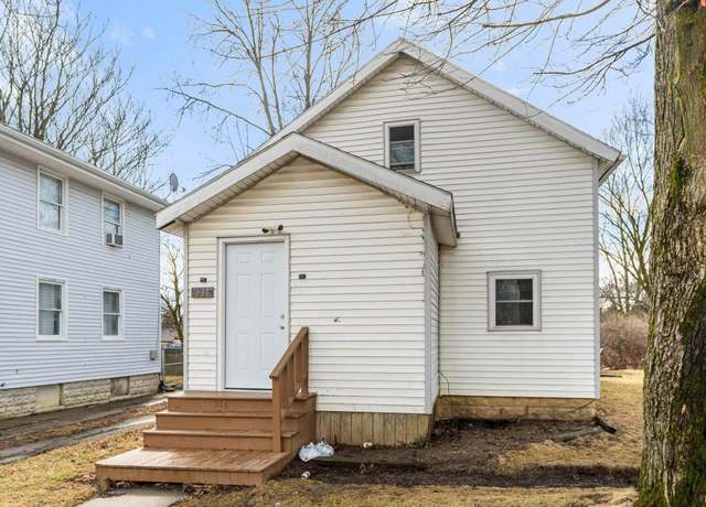 Property at 3216 Schele Ave, Fort Wayne, IN 46803, 4 beds, 1.5 baths