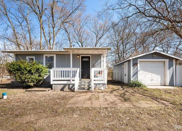 Property at 324 Weber St, South Bend, IN 46637, 2 beds, 2 baths