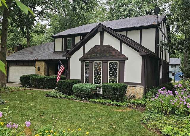 Property at 5221 Willowwood Ct, Fort Wayne, IN 46835, 4 beds, 2.5 baths