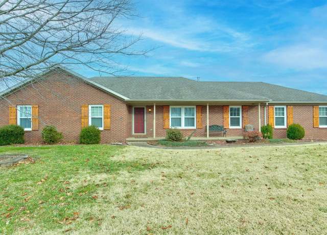 Property at 6622 Oakview Ct, Newburgh, IN 47630, 4 beds, 2 baths