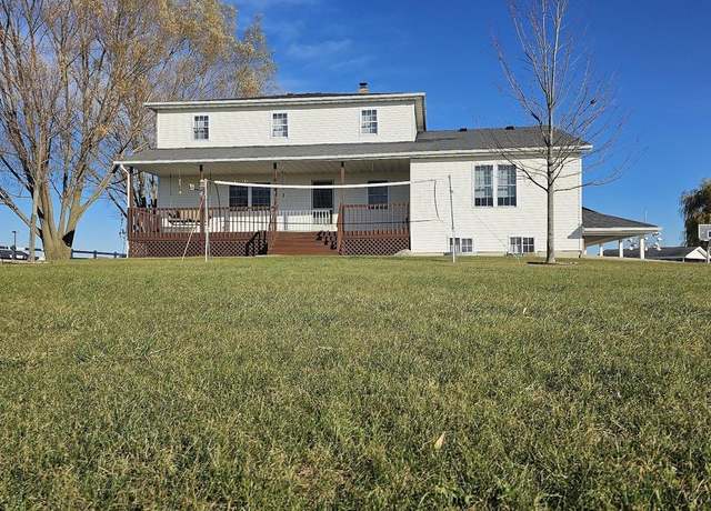 Property at 4442 County Rd 68, Auburn, IN 46706, 6 beds, 2.5 baths