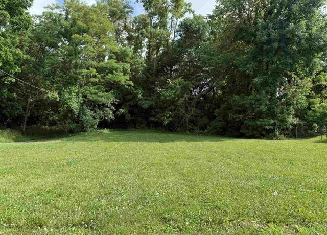 Property at 1010 18th Street St, Bedford, IN 47421