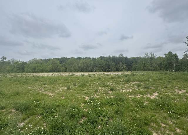 Property at 432 Keltic Pines Blvd, Huntertown, IN 46748