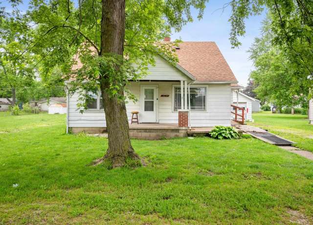 Property at 1614 E 24th St, Muncie, IN 47302, 2 beds, 1 bath