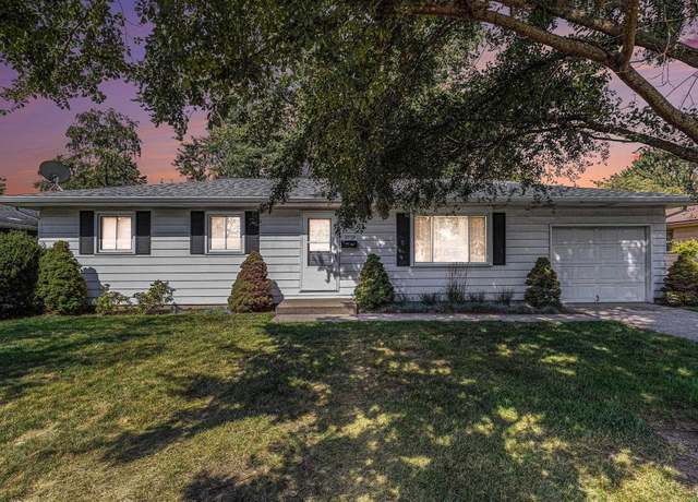 Property at 2519 Morehouse Ave, Elkhart, IN 46517, 3 beds, 1.5 baths