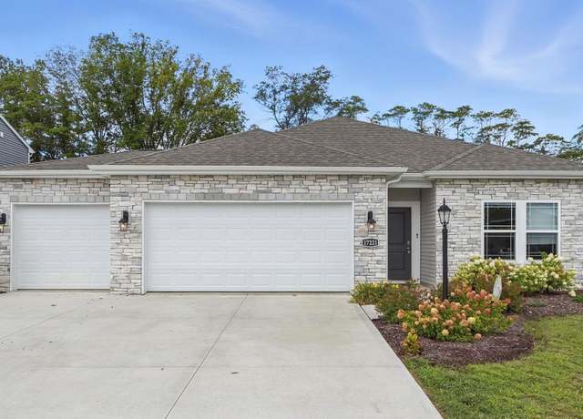Property at 17221 Firs Trl, Huntertown, IN 46748, 4 beds, 2 baths
