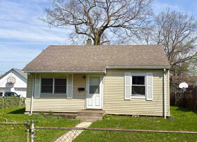Property at 1606 Underwood St, Lafayette, IN 47904, 2 beds, 1 bath