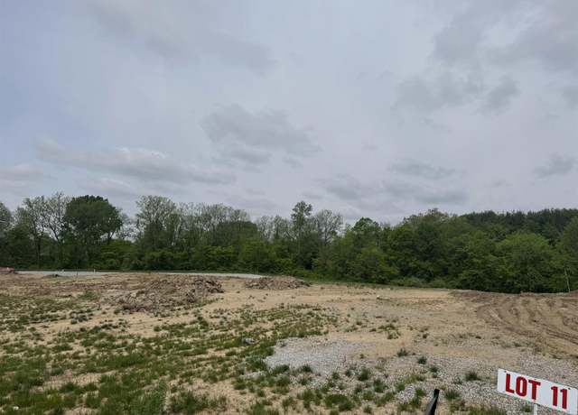 Property at 498 Keltic Pines Blvd, Huntertown, IL 46748