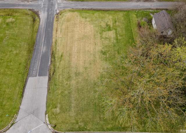 Property at 2526 Birchwood Ave, Fort Wayne, IN 46803