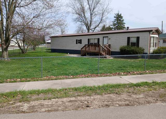 Property at 101 School St, Saint Joe, IN 46785, 2 beds, 2 baths