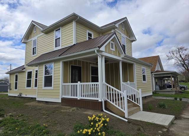 Property at 819 N Walnut St, Hartford City, IN 47348, 5 beds, 2.5 baths