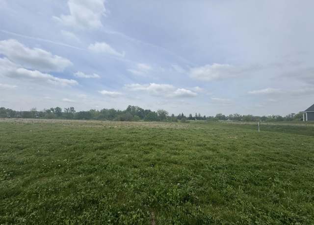 Property at 652 Keltic Pines Blvd, Huntertown, IN 46748