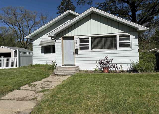 Property at 1302 N Meade St, South Bend, IN 46628, 2 beds, 1 bath