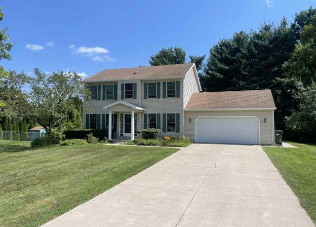 Property at 2006 Felix Pl, Plymouth, IN 46563, 4 beds, 2.5 baths