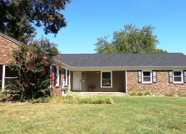 Property at 6808 Lincoln Ave, Evansville, IN 47715, 3 beds, 2 baths