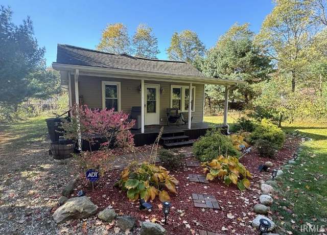 Property at 52321 Hollyhock Rd, South Bend, IN 46637, 2 beds, 1 bath