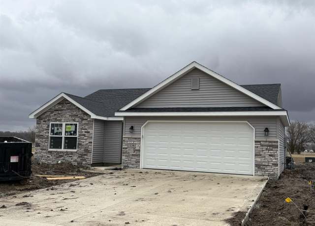 Property at 1154 Kayde Ln, Bluffton, IN 46714, 2 beds, 2 baths