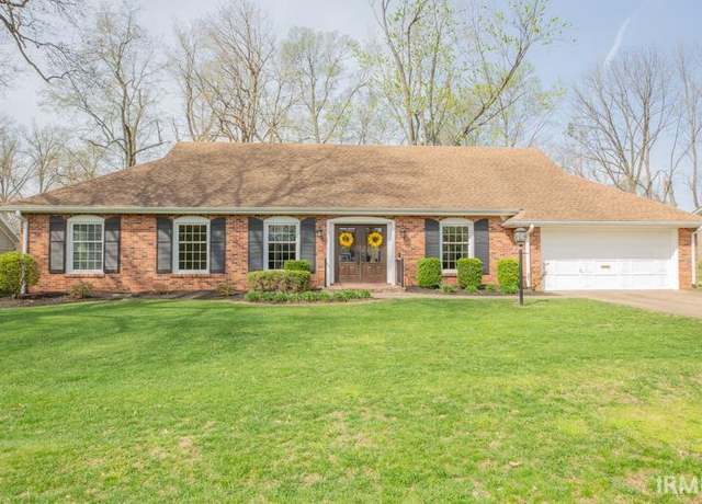 Property at 1117 Glenmoor Ct, Evansville, IN 47715, 3 beds, 2.5 baths