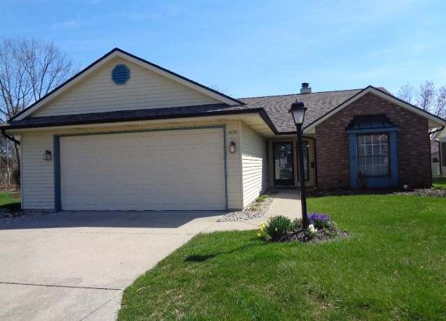 Property at 2707 Ridge Valley Dr, Fort Wayne, IN 46804, 3 beds, 2 baths