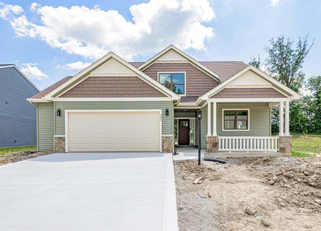 Property at 531 Valley River Dr, Columbia City, IN 46725, 4 beds, 2.5 baths