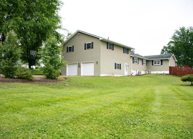 Property at 129 Edgewood Dr, Bedford, IN 47421, 5 beds, 3 baths