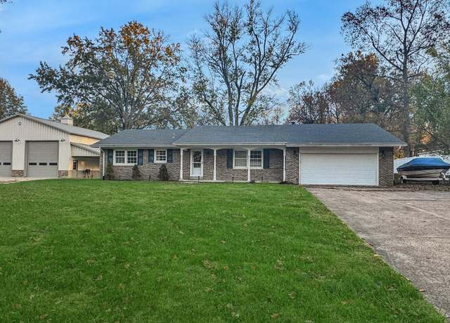 Property at 6777 Oak Grove Rd, Newburgh, IN 47630, 3 beds, 2.5 baths