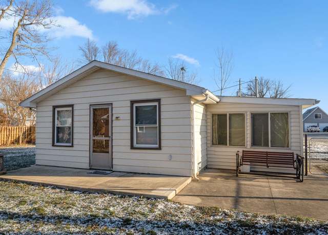 Property at 5358 S Highpoint Dr, Albion, IN 46701, 2 beds, 1 bath