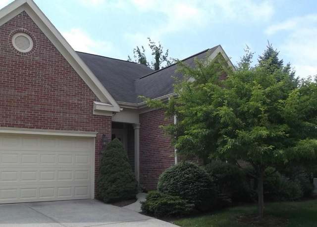 Property at 841 S Fieldcrest Ct, Bloomington, IN 47401, 4 beds, 3 baths