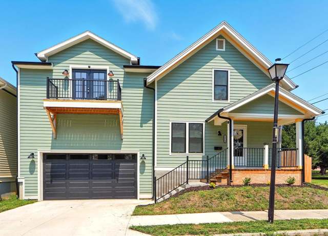 Property at 1318 Jones St, Fort Wayne, IN 46802, 3 beds, 2.5 baths